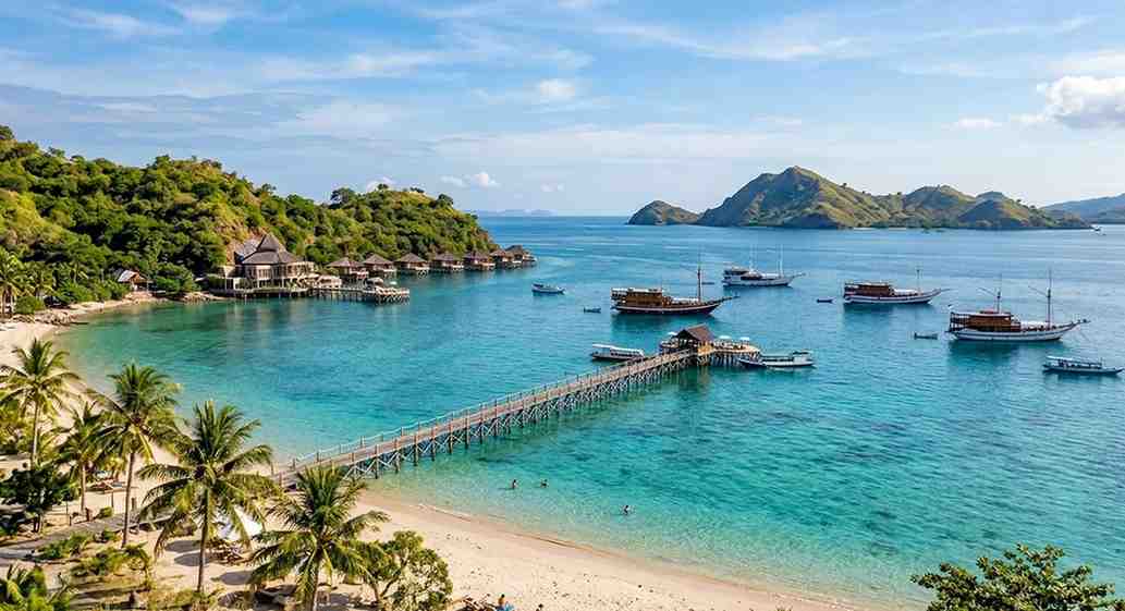 Labuan Bajo Tour