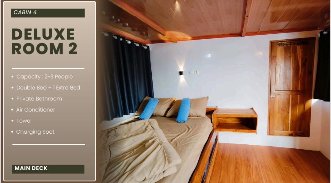 Private Charter Phinisi Komodo Island